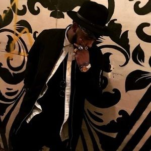 Meet your Posher, Everett